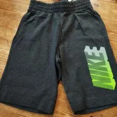NIKE 子供用 ハーフパンツ 130cm グレー系新品