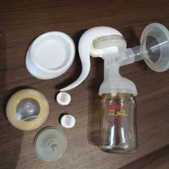 手動式 母乳搾乳器 150ml 付属品付き