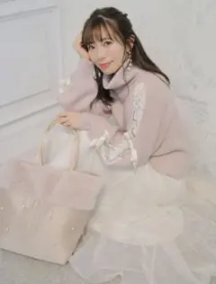 【未使用品/Areeam（アリーム）】乙女心をくすぐるタートルニットトップス