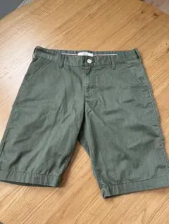 ikka ハーフパンツ カーキ Lサイズのサムネイル