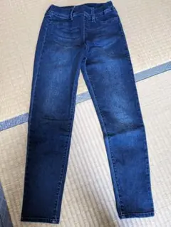 ユニクロ　デニム　スキニー 140　キッズ