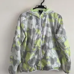 adidas ウィンドブレーカー