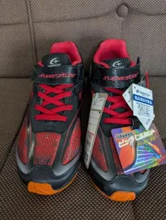 ムーンスタースーパースター　バネのチカラ。22.5cm