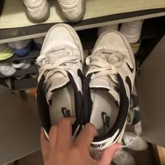 Nike ホワイト/ブラック スニーカー