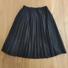 140~150サイズ UNIQLO プリーツ黒スカート 裏地あり