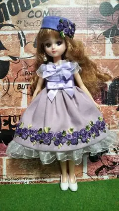 リカちゃん ハンドメイド 苺と花柄ワンピース ドレス アウトフィット
