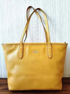 COACH　コーチ　トートバッグ　ショルダーバッグ　レザー　イエロー