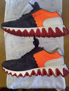 クリスチャンルブタン　スニーカー　ブラック