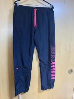 UNDER ARMOUR XXL ジャージパンツ 黒　XXL
