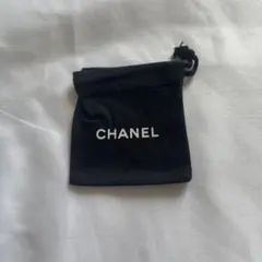 CHANEL ブラック アクセサリーポーチ