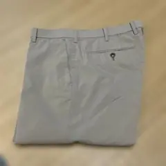 ユニクロ　メンズ パンツ　ベージュウエスト82㎝