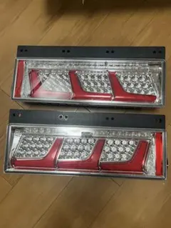 小糸製作所　３連シーケンシャルテール テールBOX 左右セット。 小糸製作所 3連シーケンシャルテール テールBOX 左右セット。 - メルカリ