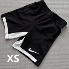 Nike ハーフパンツ 黒/白　XS