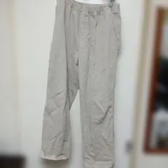 ベージュ コーデュロイ カジュアルパンツ