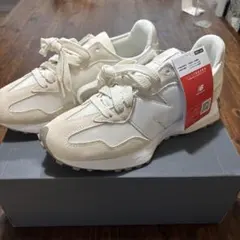 【新品未使用】New Balance U327 26.5センチ