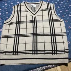 BLUE BUCKET チェック柄 Vネックベスト