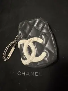 CHANEL キルティングポーチ ブラック カンボンライン