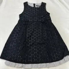 BeBe べべ ブラック透かしレース ノースリーブワンピース 120