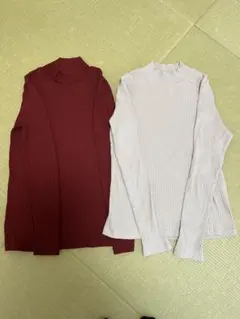 UNIQLO リブハイネックT 2色セット