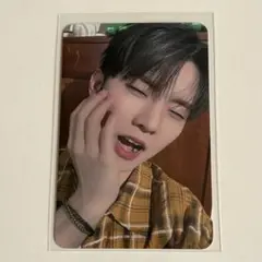 【すぐ発送】 THE BOYZ キュー トレカ ラキドロ