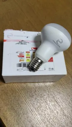 Explux LEDレフ電球 E17口金 人感・明暗センサー付 60W形