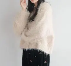 LOWRYS FARMラメシャギーＶカーディガン