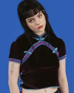 「レア」unif 水原希子　チャイナベロアトップス　シルバースパコルミニスカート