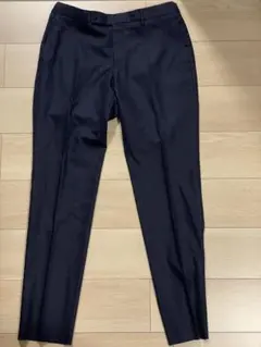 トゥモローランドスラックス