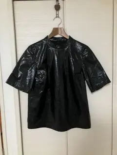 よ*ぴ様 AKIRA NAKA アキラナカ エナメル Tシャツ 半袖　黒　ブラッのサムネイル