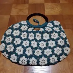 Item thumbnail for item af61f2b5-8942-4649-90b7-1d70746e945e