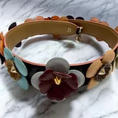 FENDI ストラップユー フラワースタッズモチーフのサムネイル