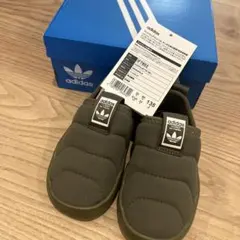 新品　アディダス　パフィレッタ　スニーカー　スリッポン