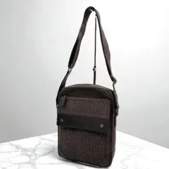 Item thumbnail for item 87d3e25e-32cc-442e-88e5-d48f6d1a9143