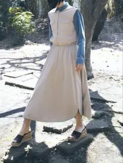 ZARA ラウンドヘム　ロングスカート　ベージュ Mサイズ