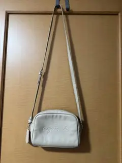 アニエスべー　ショルダーバッグ　ベージュ