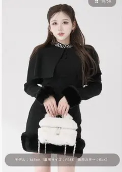 ダーリッチ　ビジューケープニットミニワンピース　ブラック