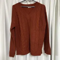 【美品】 GU 朱色 赤 オレンジ Vネック ニット セーター 秋 冬 長袖 M