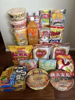 ジュースやカップ麺、お菓子等大量詰め合わせセットのサムネイル