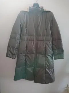 ジョルズ・レッシュ フード付きリバーシブルロングダウンコート