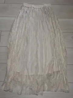 GU レースフレアスカート アイボリー
