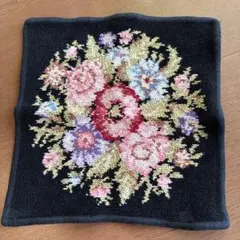 FEILER シェニール織 黒xフラワー柄 タオルハンカチ ドイツ製①