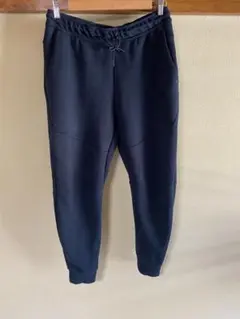 Nike テックフリースジョガーパンツ　黒　Lサイズ