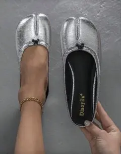 Diorayl シルバーバレエシューズ