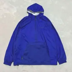 青いナイロンハーフジップパーカージャケット