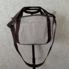 ベージュ キャンバス ショルダーバッグ
