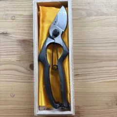 憲賞 積層鋼 剪定鋏 日本製 - メルカリ