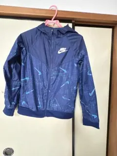 Nike キッズ ナイロンパーカージャケット　L size（160ぐらい）