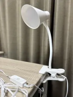 【ほぼ未使用】ニトリ LED クリップライト 白