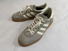 adidas Spezial グレー/ホワイト スニーカー