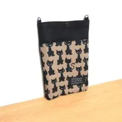 スマホポーチ(本体)　黒猫　ブラウン　猫柄　サコッシュ　ミニショルダー